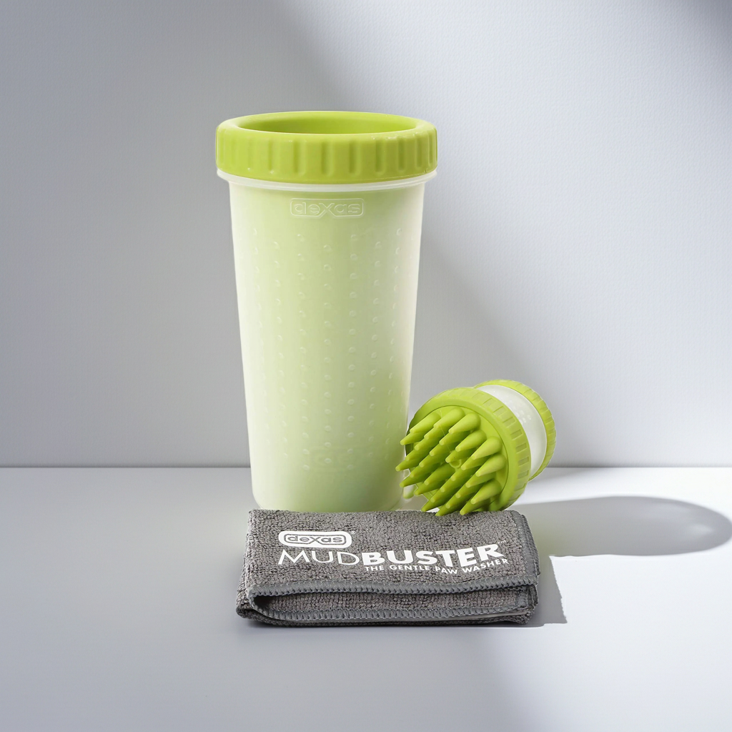 Mud & Dirt Cleaning Kit for Dogs – Paw Washer, Brush and Towel